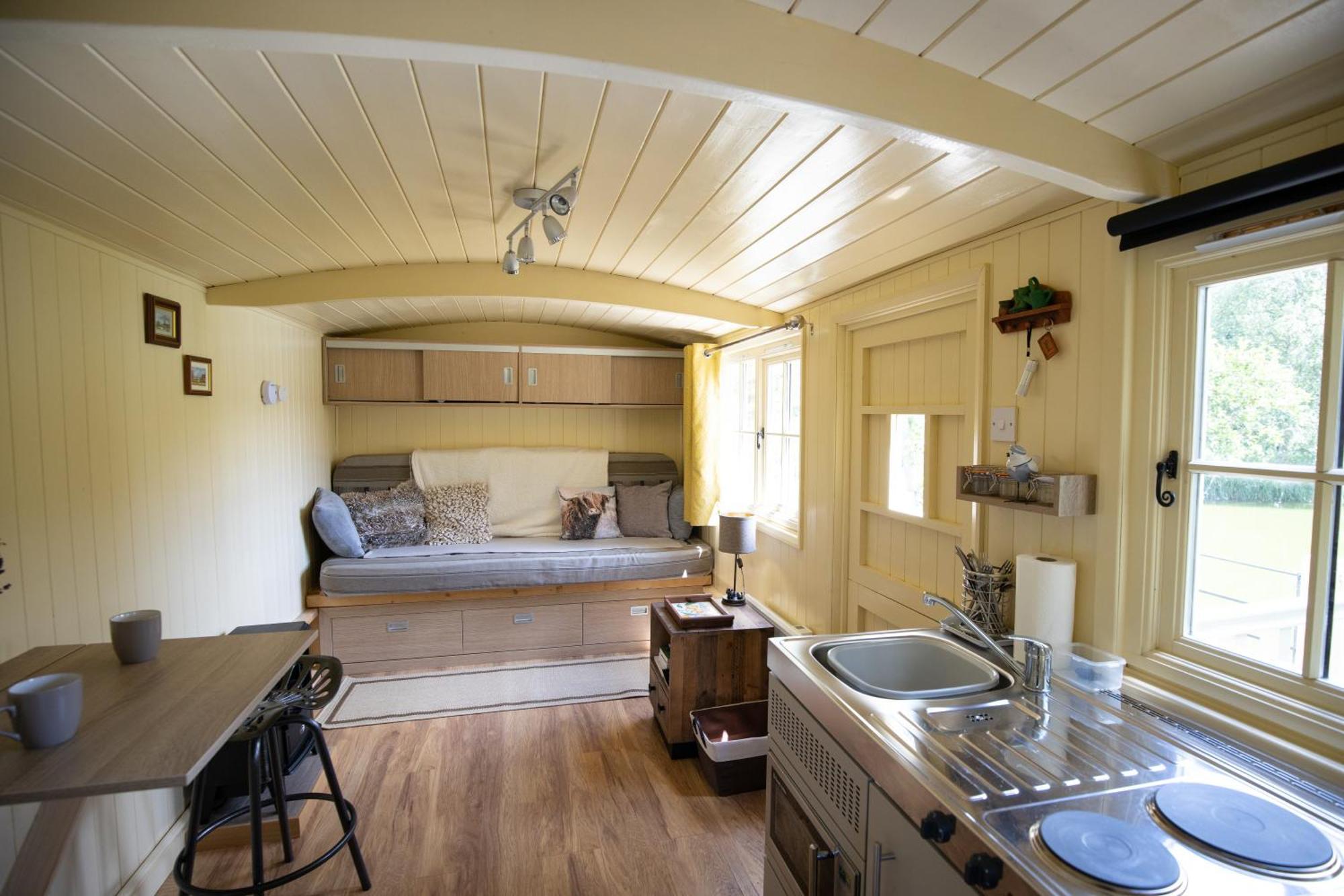 Tewinbury Farm Hotel Habitación foto