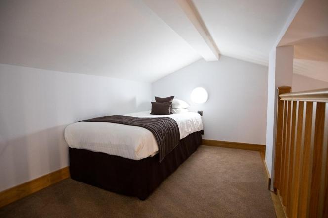 Tewinbury Farm Hotel Habitación foto